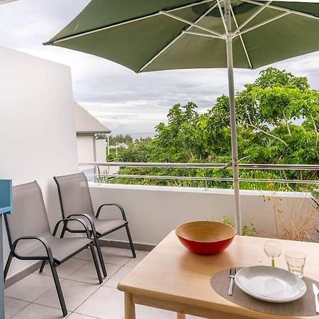 Flamboyant - Studio 2 Personnes Avec Lit De Qualite Hoteliere Separable Pour Couple Ou Amis Avec Tres Belle Terrasse A 12 Min A Pied Ou 4 Min En Voiture Du Lagon De L'Ermitage - St Gilles Les Bains La Saline Le Bains Esterno foto