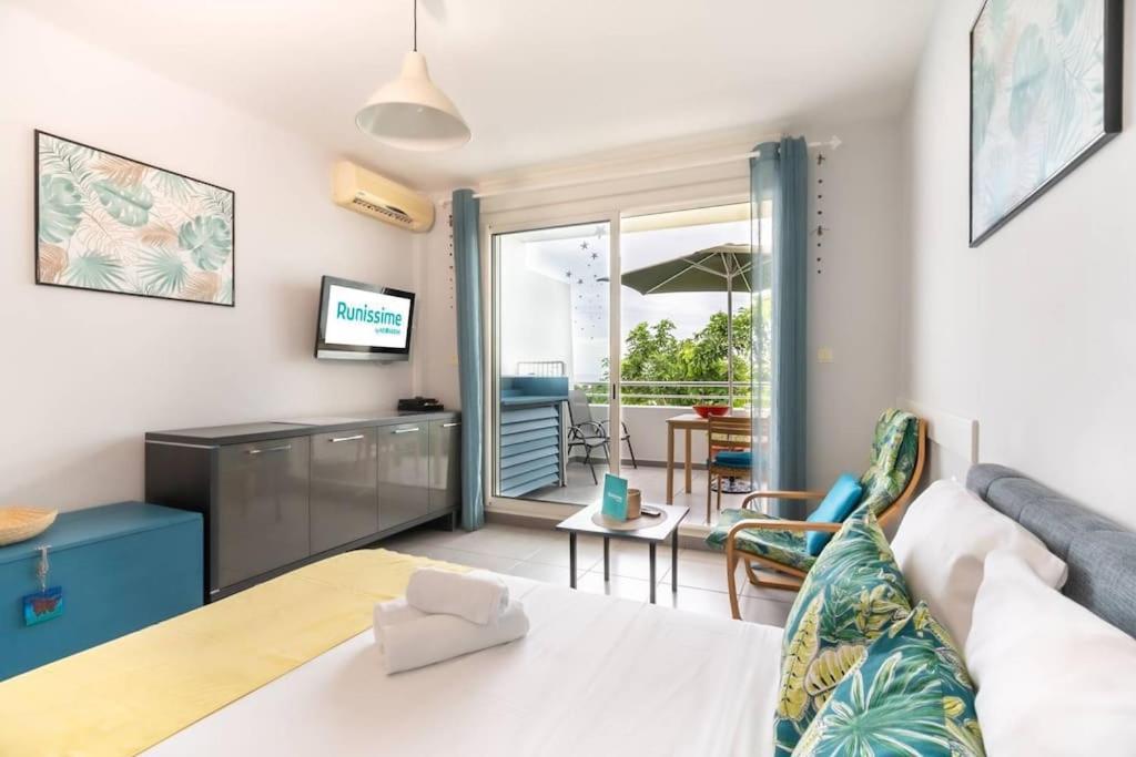 Flamboyant - Studio 2 Personnes Avec Lit De Qualite Hoteliere Separable Pour Couple Ou Amis Avec Tres Belle Terrasse A 12 Min A Pied Ou 4 Min En Voiture Du Lagon De L'Ermitage - St Gilles Les Bains La Saline Le Bains Esterno foto